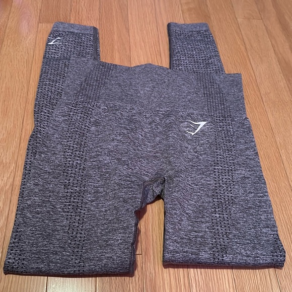 Gymshark Grey Leggings - Picture 2 of 2